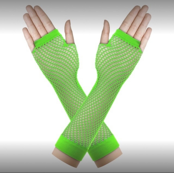 80's Outfit - Picture 2 of 7